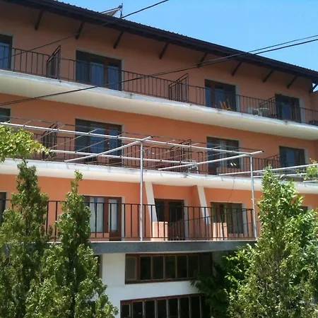Πανσιόν Prostor Byala (Varna)