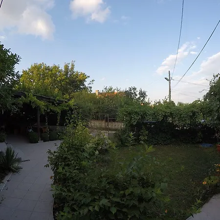 Prostor Гостевой дом Бяла